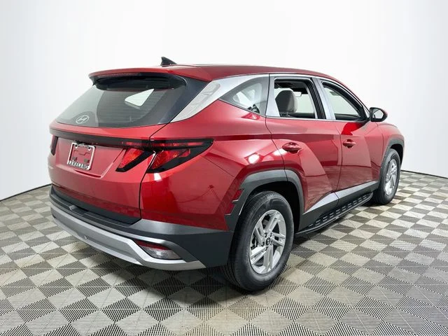 New 2026 Hyundai TUCSON SE