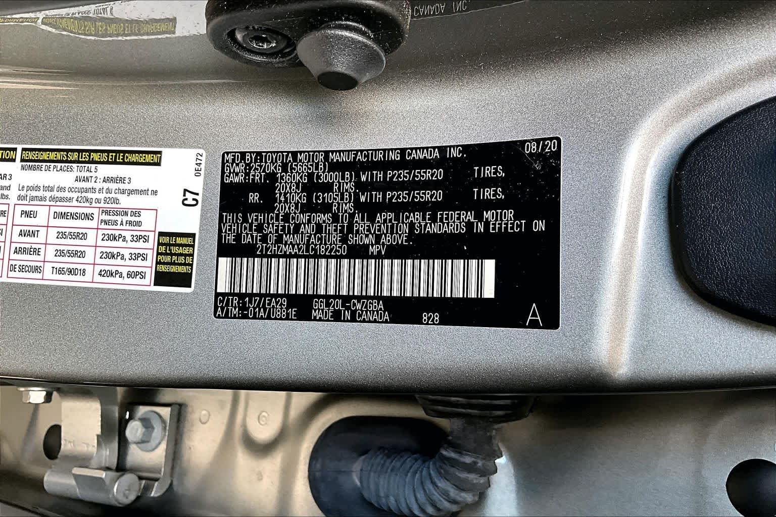 Used 2020 Atomic Silver Lexus  image 37