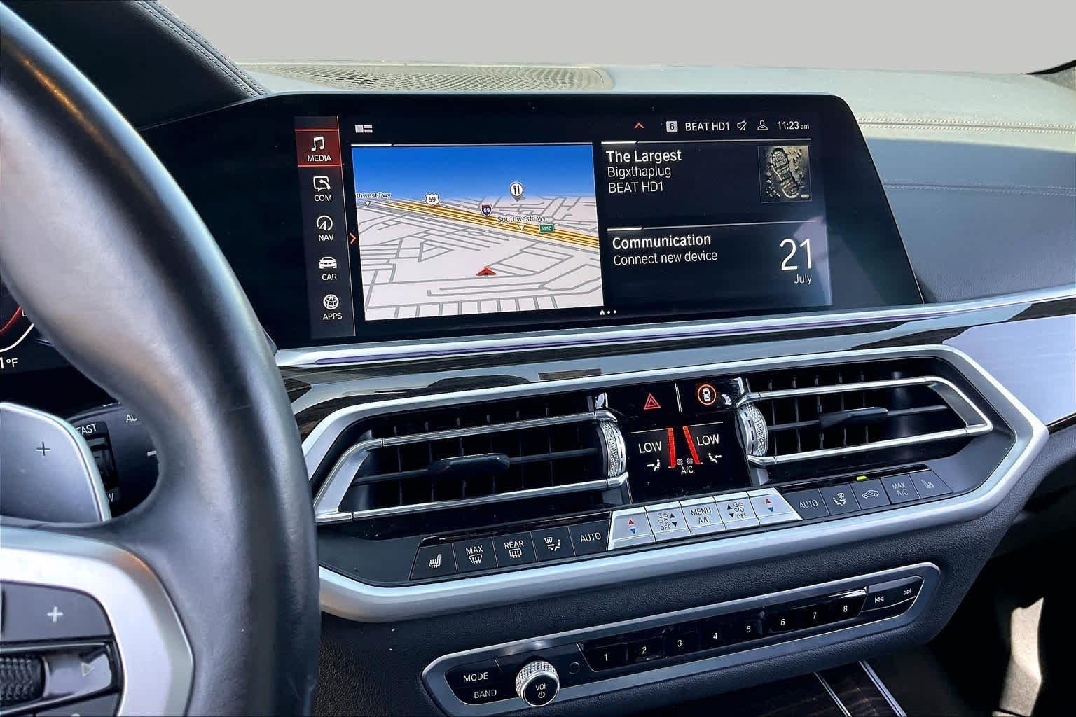 Used 2021 Black Sapphire Metallic BMW sDrive40i image 6