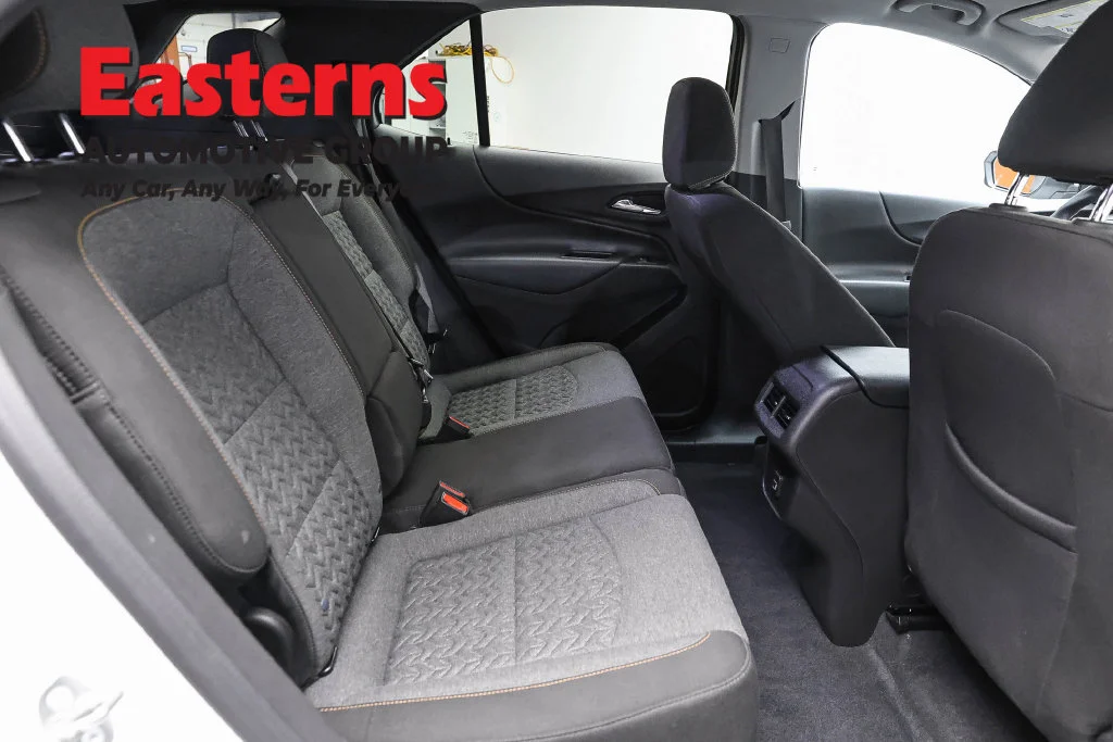 Used 2024 White Chevrolet LT image 22