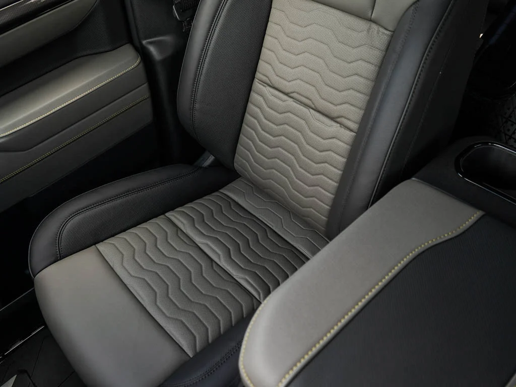 2026 Chevrolet Silverado 1500 ZR2 - Photo 23