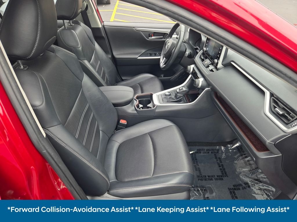 2020 Toyota RAV4 Limited - Photo 11