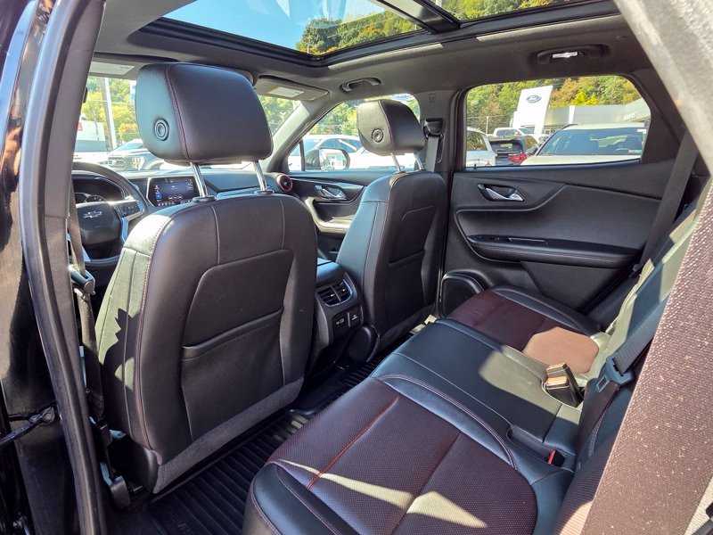 Used 2021 Black Chevrolet RS image 21