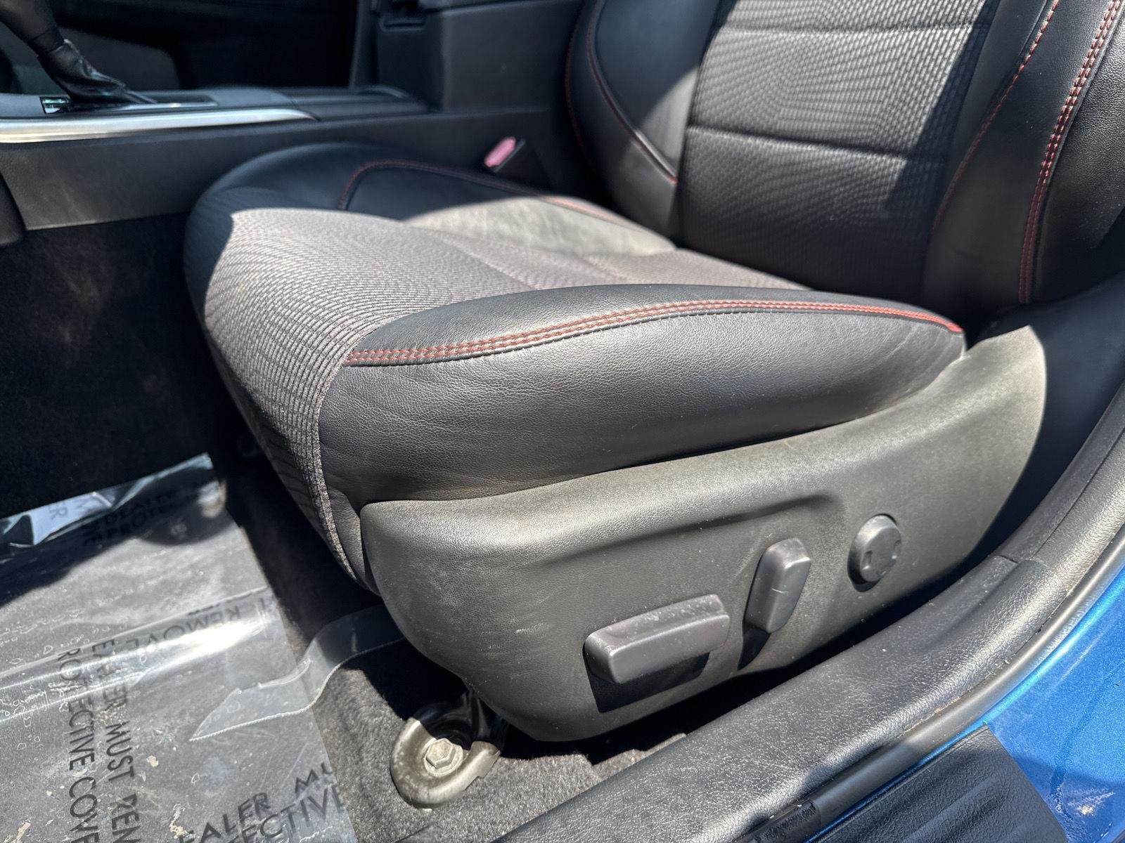 Certified Used 2017 Blue Streak Metallic Toyota SE image 11