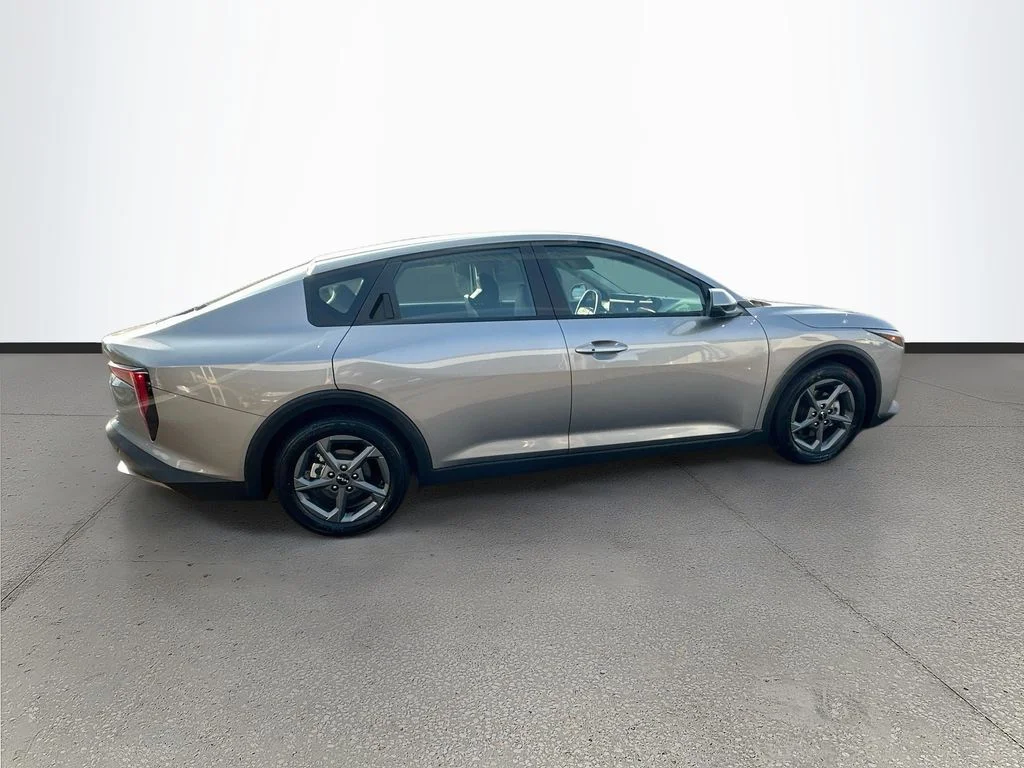 Certified Used 2025 Gray Kia LXS image 8