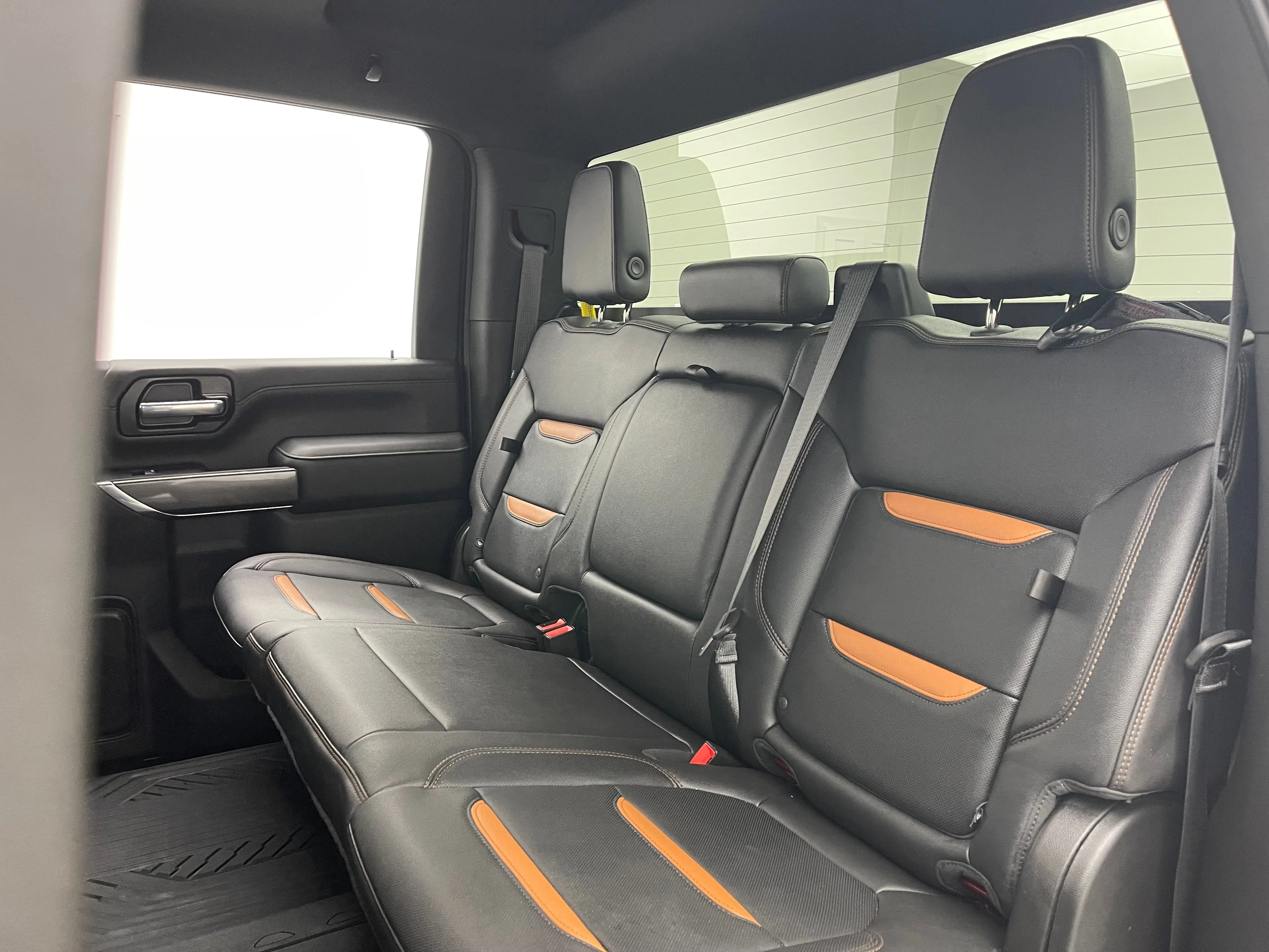 Used 2022 Cayenne Red Tintcoat GMC AT4 image 40