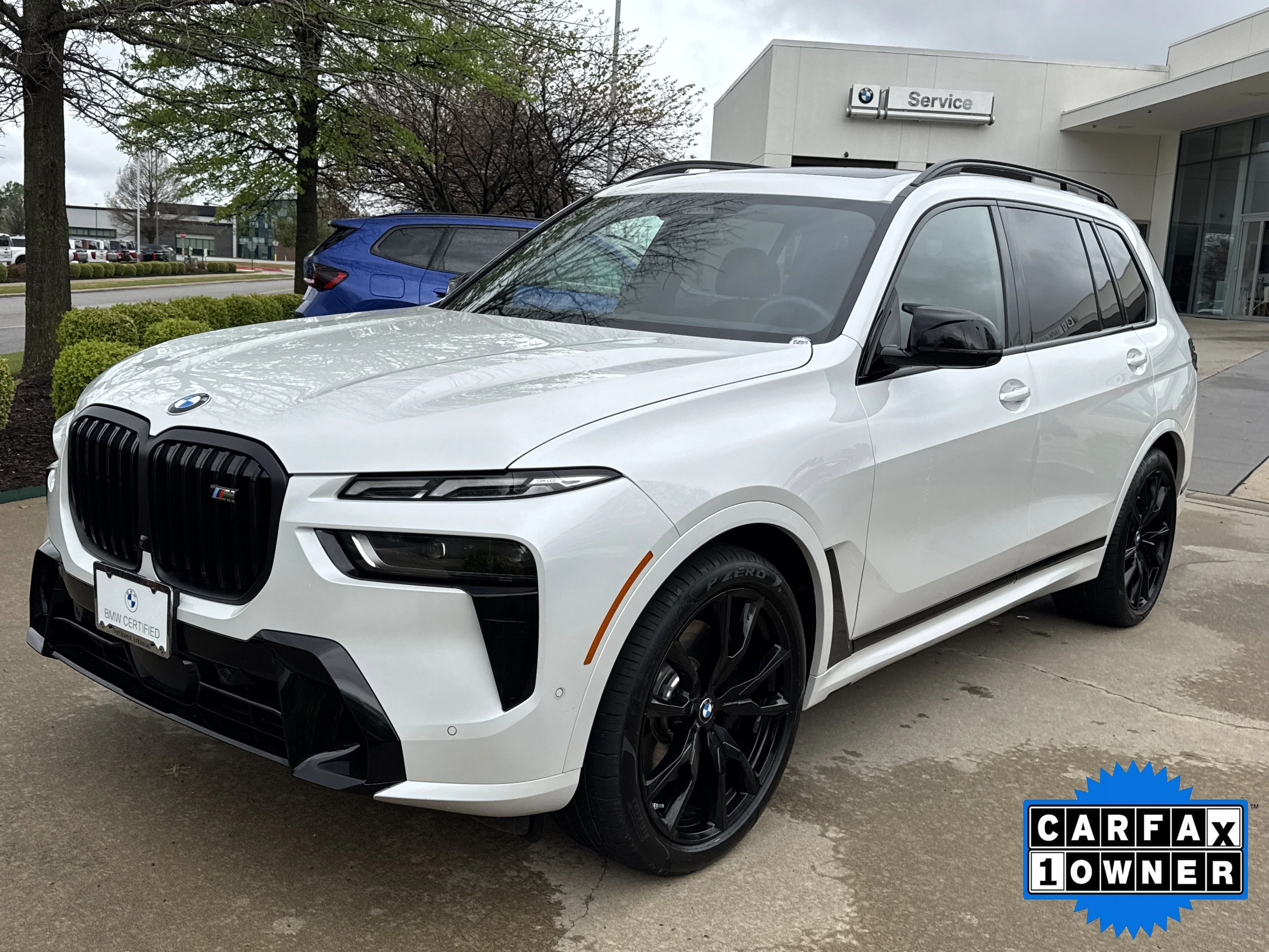 2026 BMW X7 M60i's photo