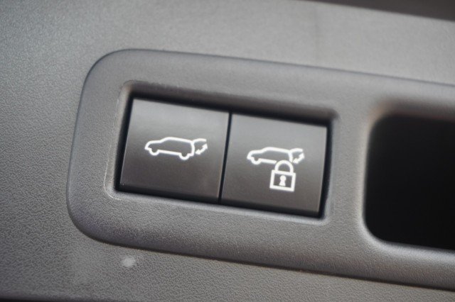 Used 2024  Lexus UX 250h F SPORT Handling image 10