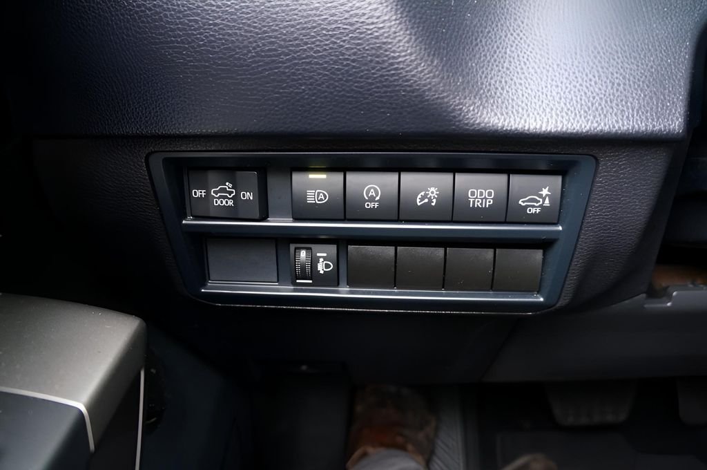 Used 2025 Blueprint Toyota SR5 image 18