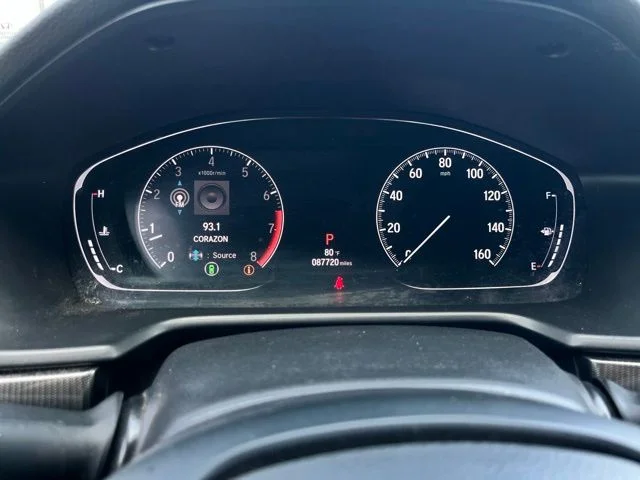 Used 2019  Honda Sport image 10