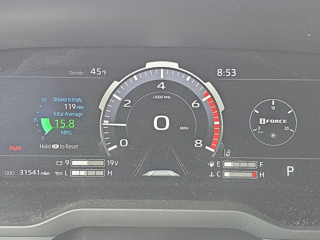 Used 2025  Toyota Limited image 26