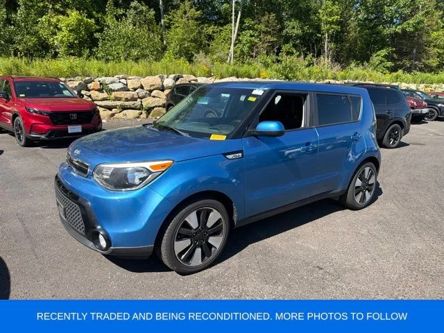 Used 2016 Blue Kia Plus image 2