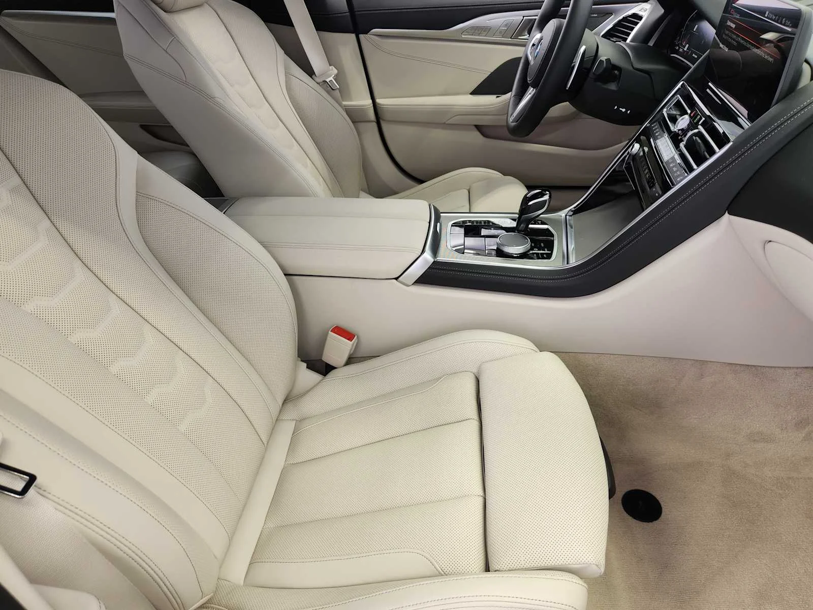 Used 2026 Carbon Black Metallic BMW 840i image 10