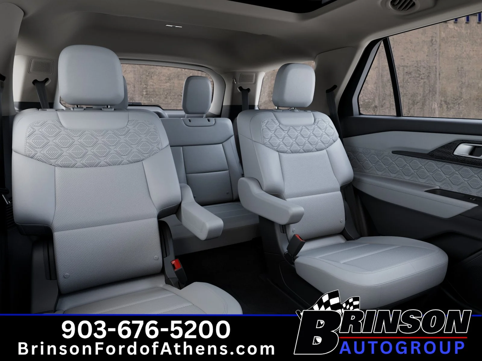 New 2027 Ruby Red Metallic Tinted Clearcoat Ford Platinum™ image 11