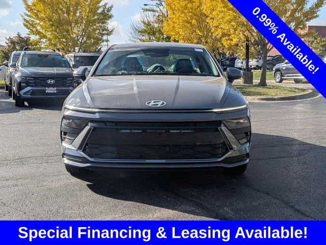 Certified Used 2026 Blue Hyundai SE image 2