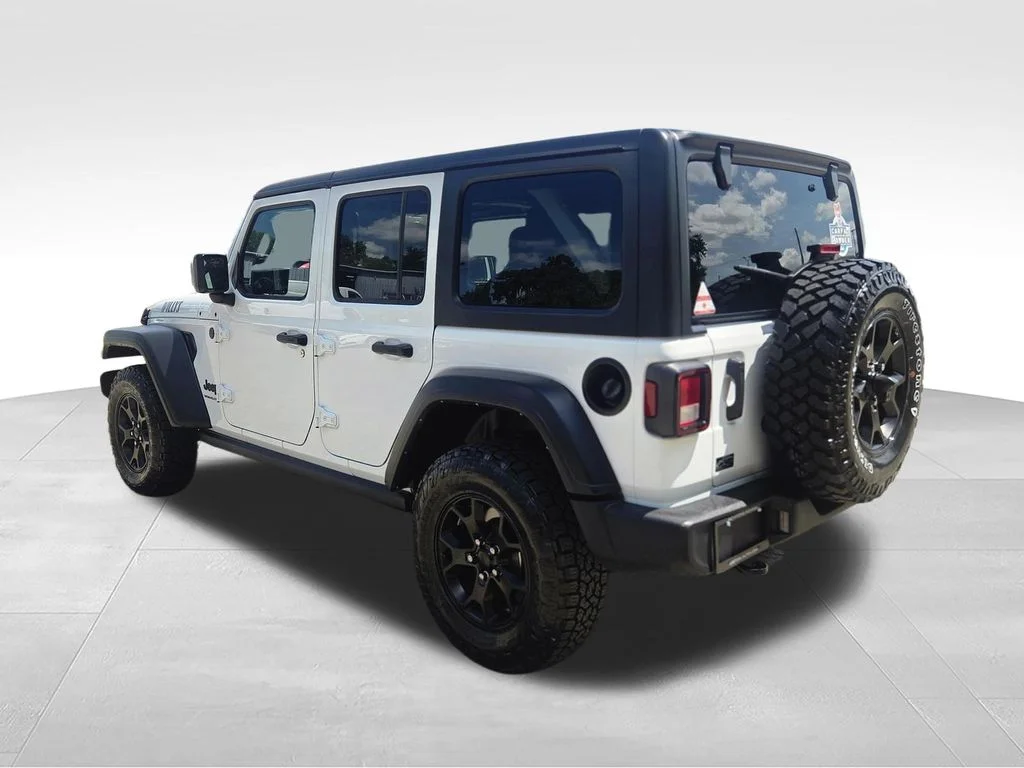 Used 2023 White Jeep Willys image 5