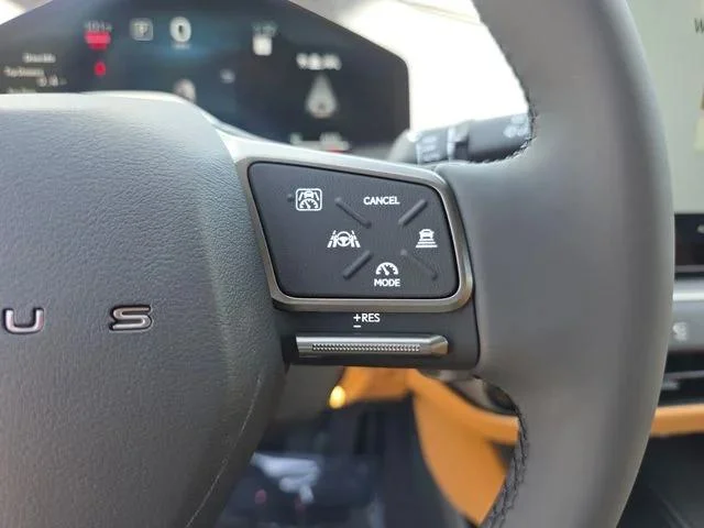 New 2026 Ultra White Lexus PREMIUM PLUS image 35