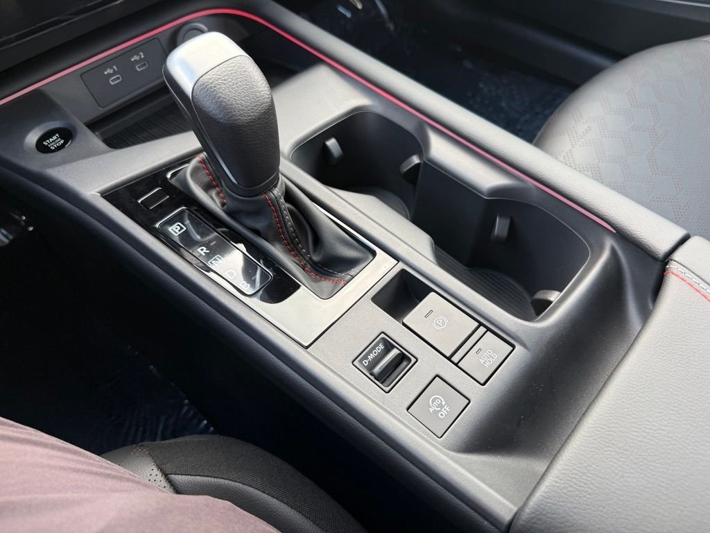 New 2026 Atlantic Gray Metallic / Super Black Two-tone Nissan SR image 32