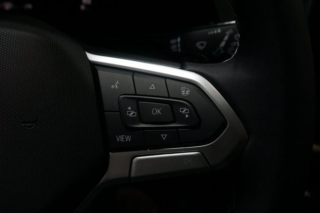 2025 Volkswagen Atlas Cross Sport SE w/Tech - Photo 24