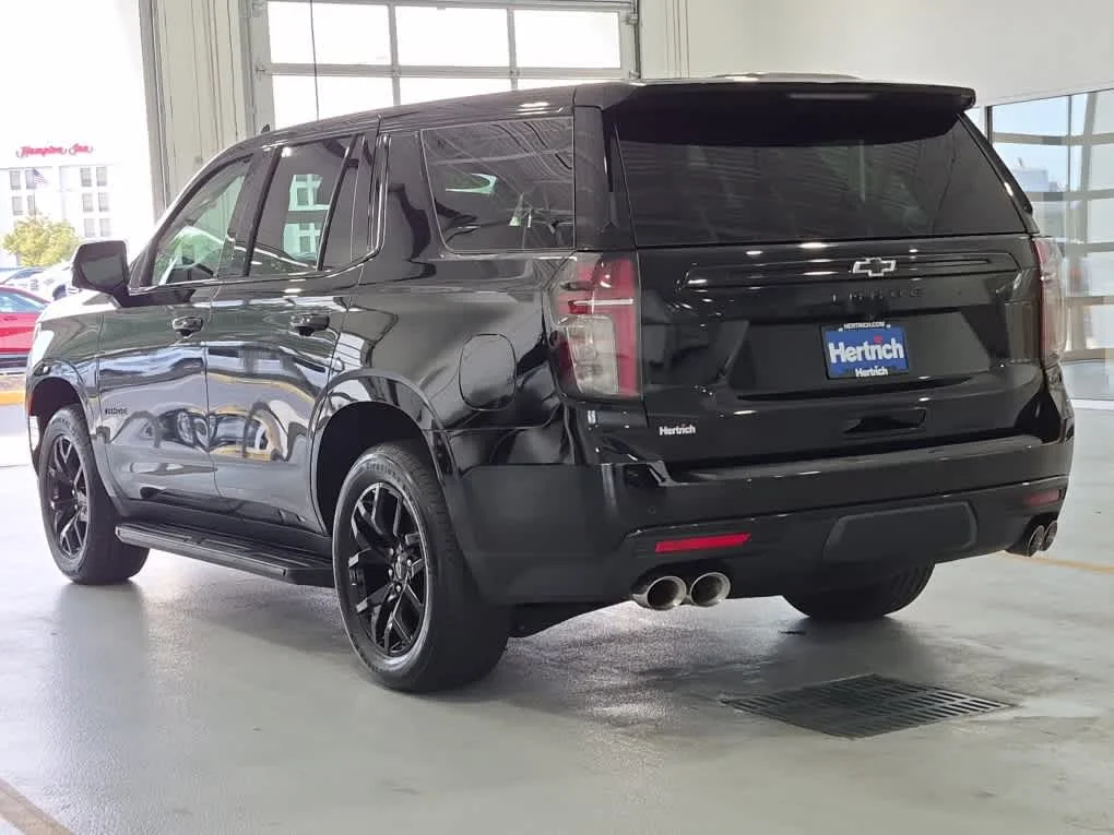 Used 2023 Black Chevrolet RST image 4