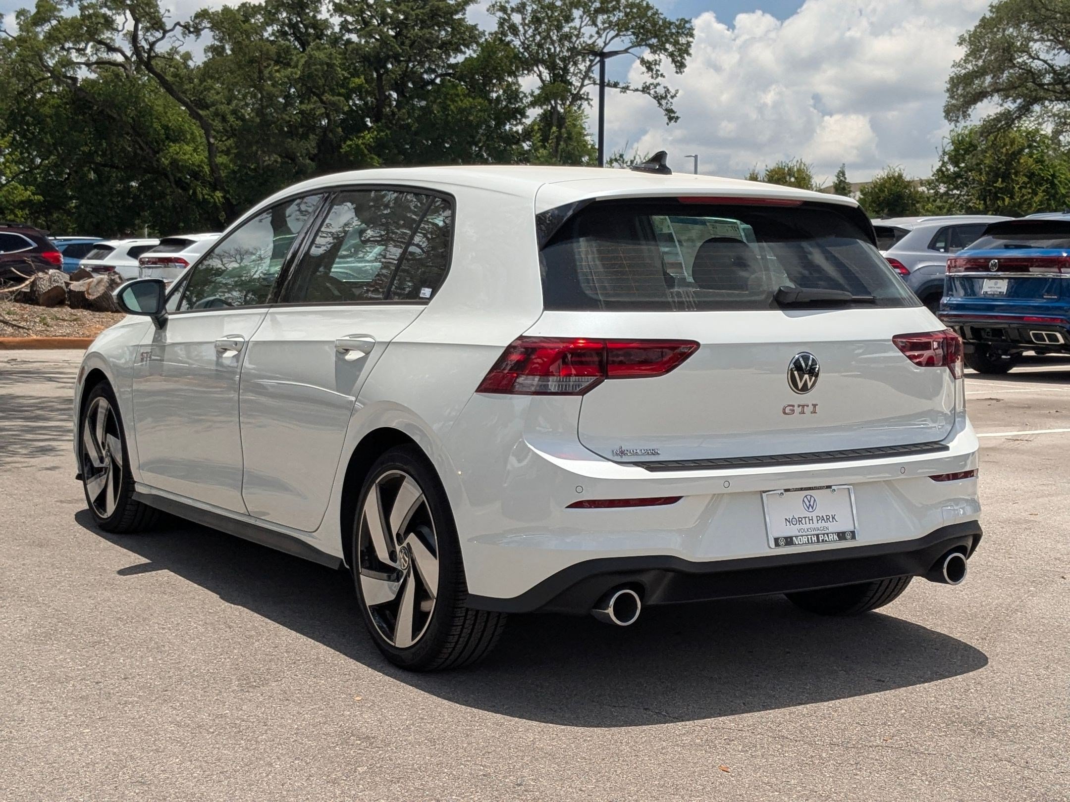 New 2026 OPAL WHITE Volkswagen S image 3