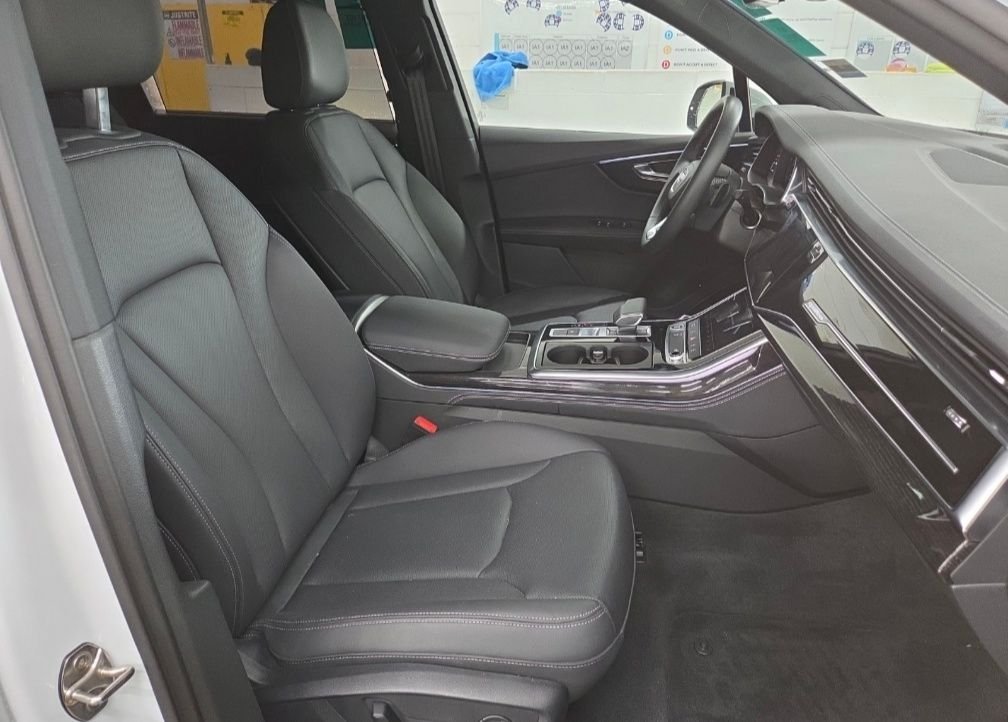 Used 2025 White Audi 55 Premium Plus image 6