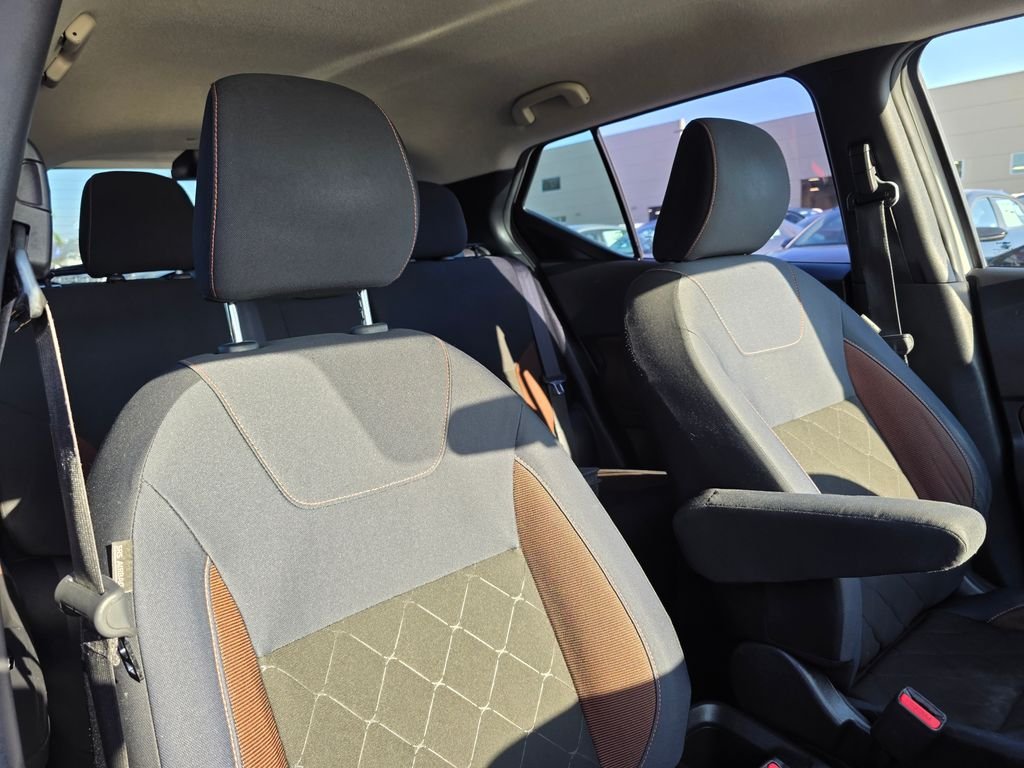 2018 Nissan Kicks SR - Photo 11