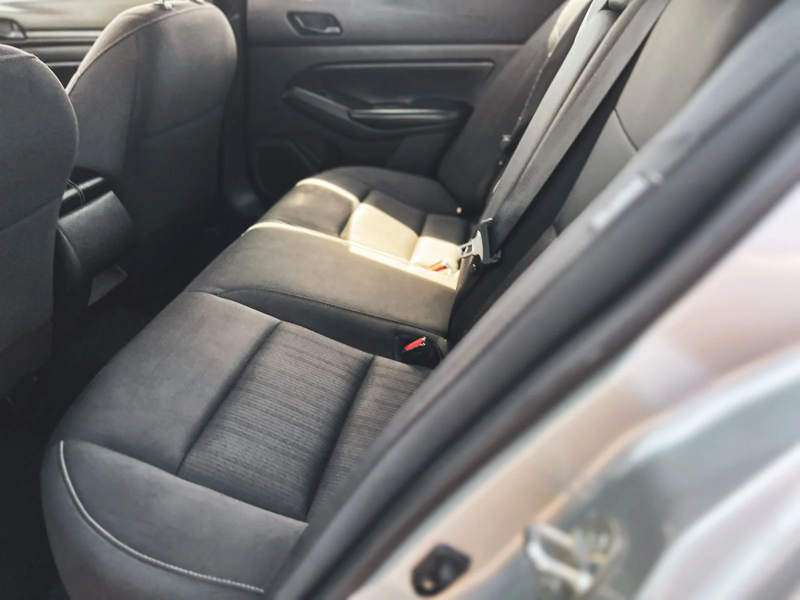 Used 2024 Silver Nissan 2.5 S image 15