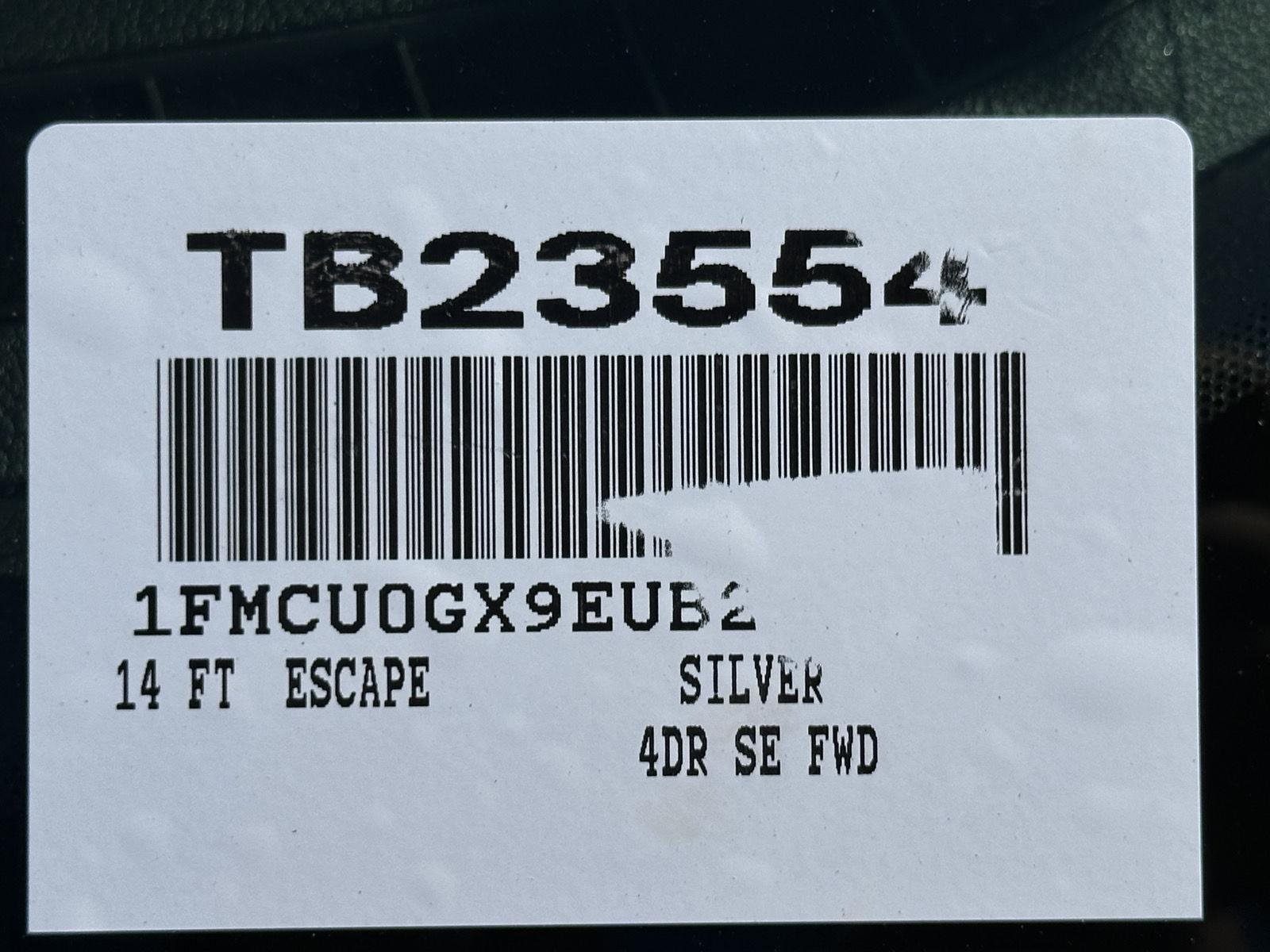 Used 2014 Ingot Silver Metallic Ford SE image 15