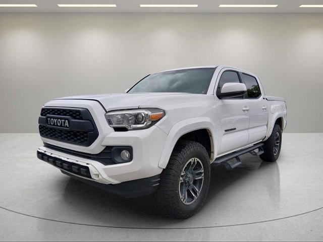 2017 Toyota Tacoma SR5