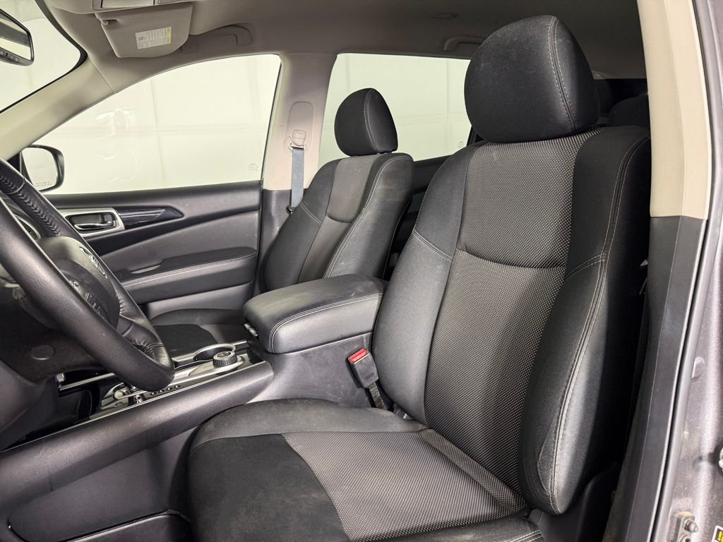 2019 Nissan Pathfinder SV - Photo 25