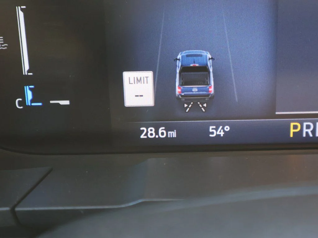 New 2026 Oxford White Ford Tremor® image 30