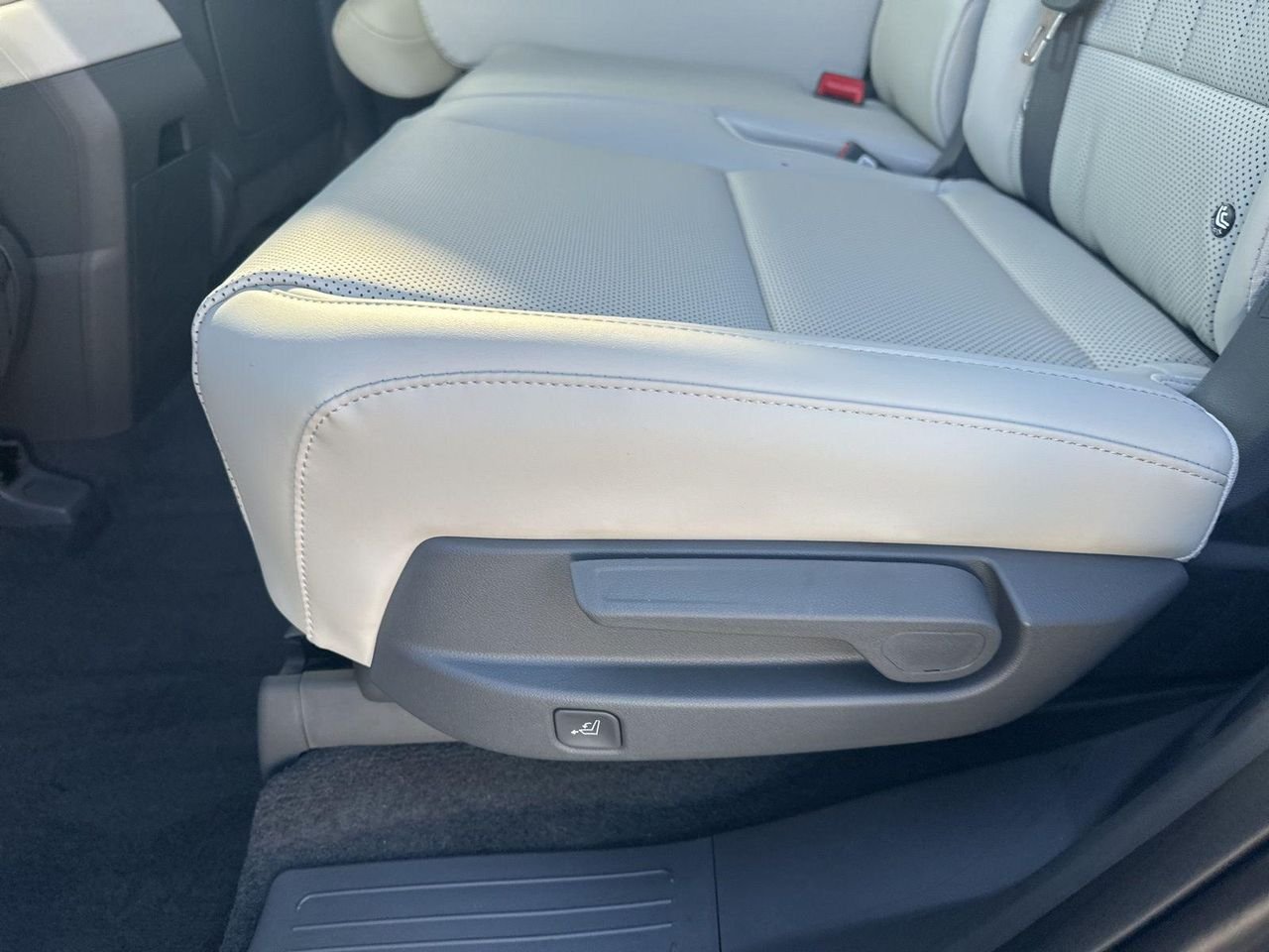 2026 Hyundai Santa Fe SEL - Photo 33