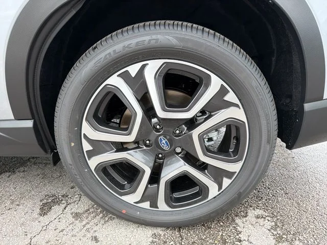 New 2026 ICE SILVER METALLIC Subaru Limited 7-Passenger image 26