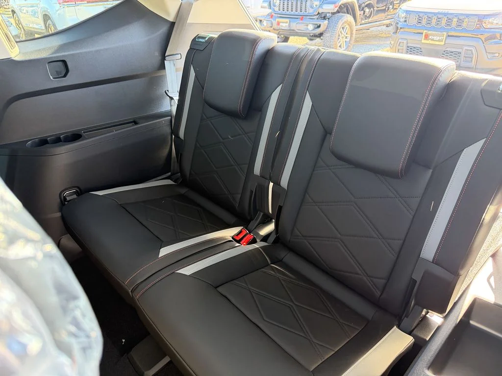 New 2026 Deep Black Pearl Volkswagen 2.0T Peak Edition image 26