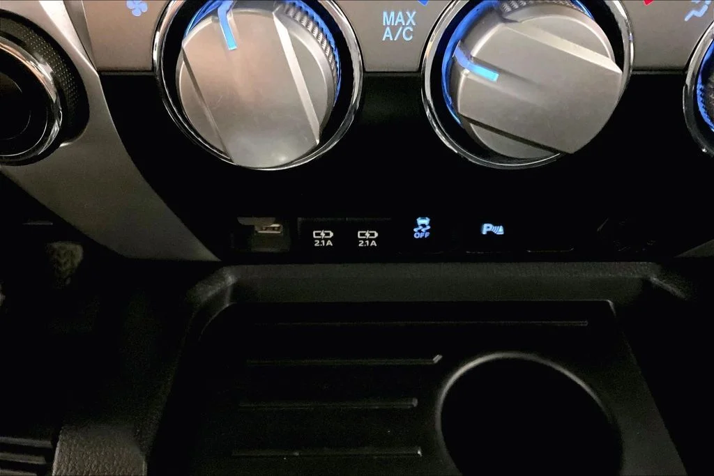Used 2021 Black Toyota SR5 image 17