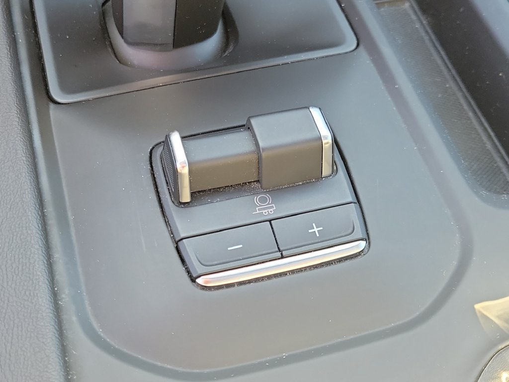 Used 2025 Onyx Black GMC Denali image 31