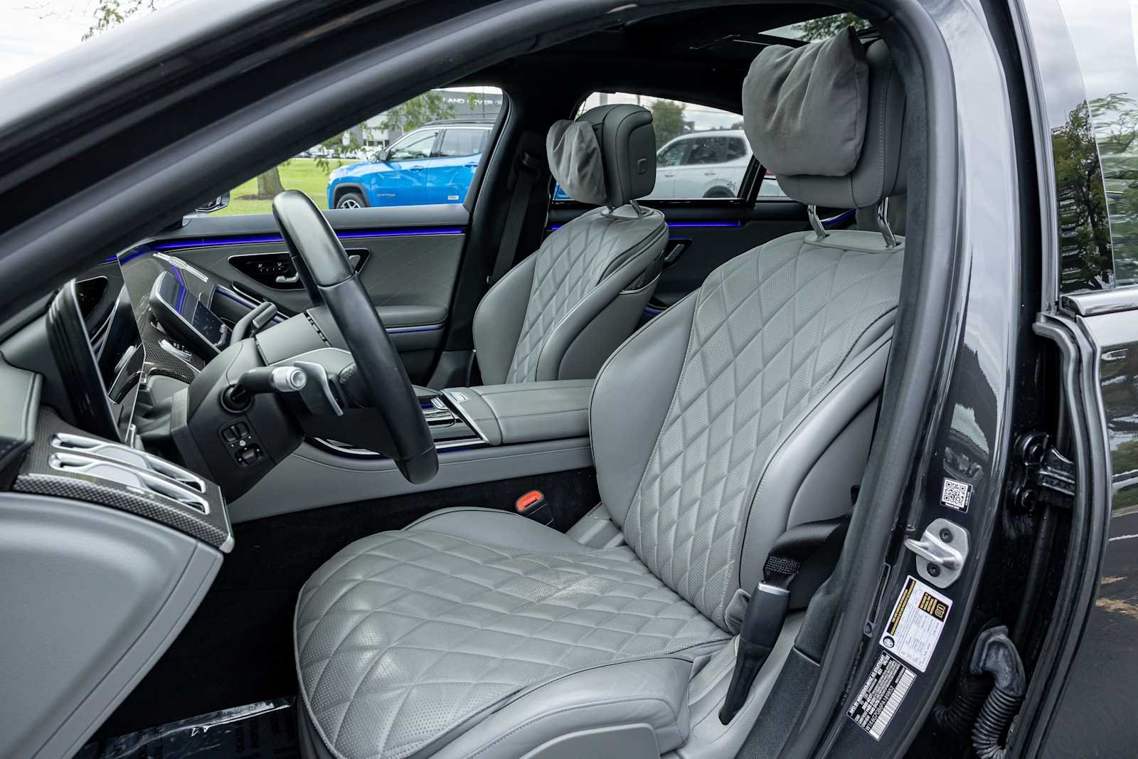 Used 2023 Graphite Grey Mercedes-Benz S 580 image 28