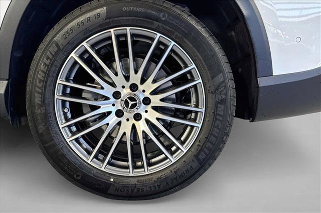 New 2026 Polar White Mercedes-Benz GLC 300 image 57