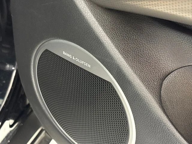 Used 2023 Black Genesis Advanced image 15