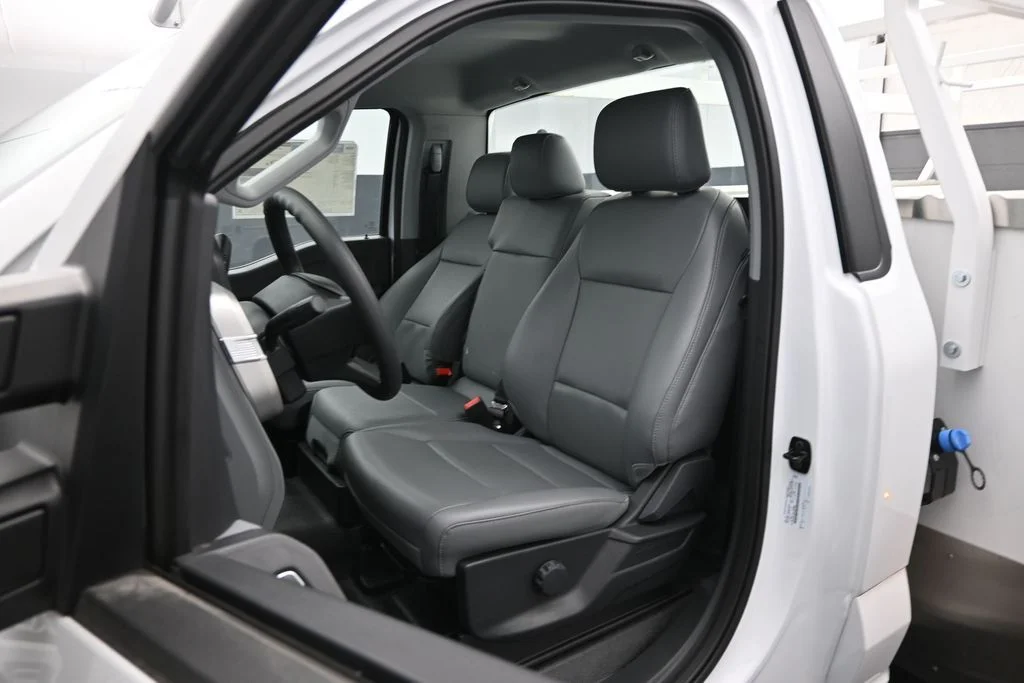 New 2025 White Ford XL image 8