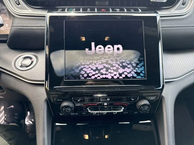 2025 Jeep Grand Cherokee L Altitude - Photo 23