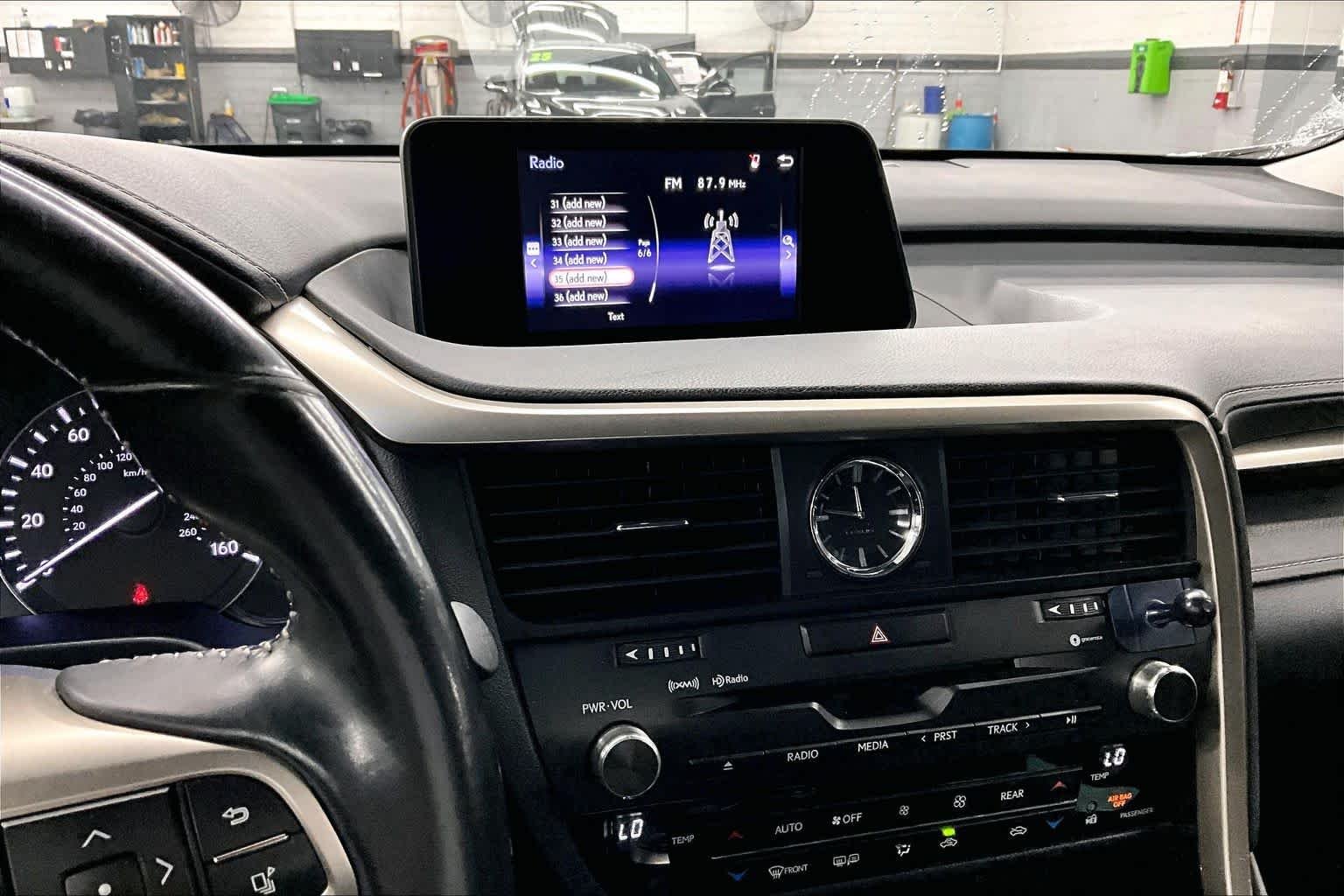 Used 2018 Eminent White Pearl Lexus  image 7