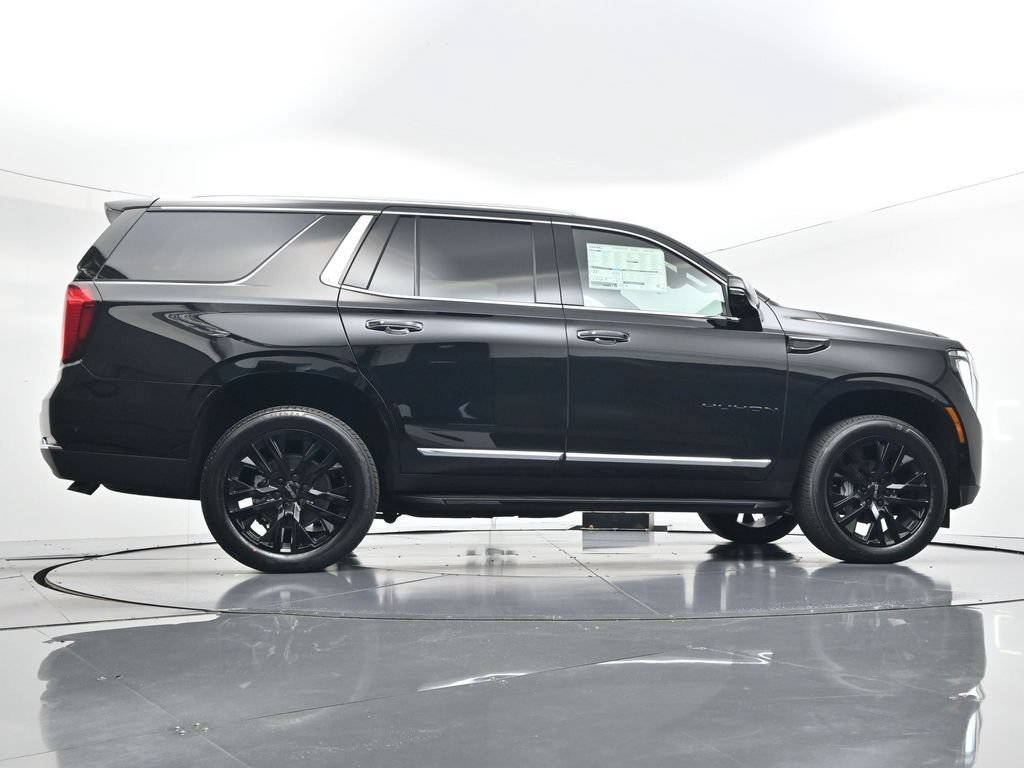 New 2026 Onyx Black GMC Elevation image 29