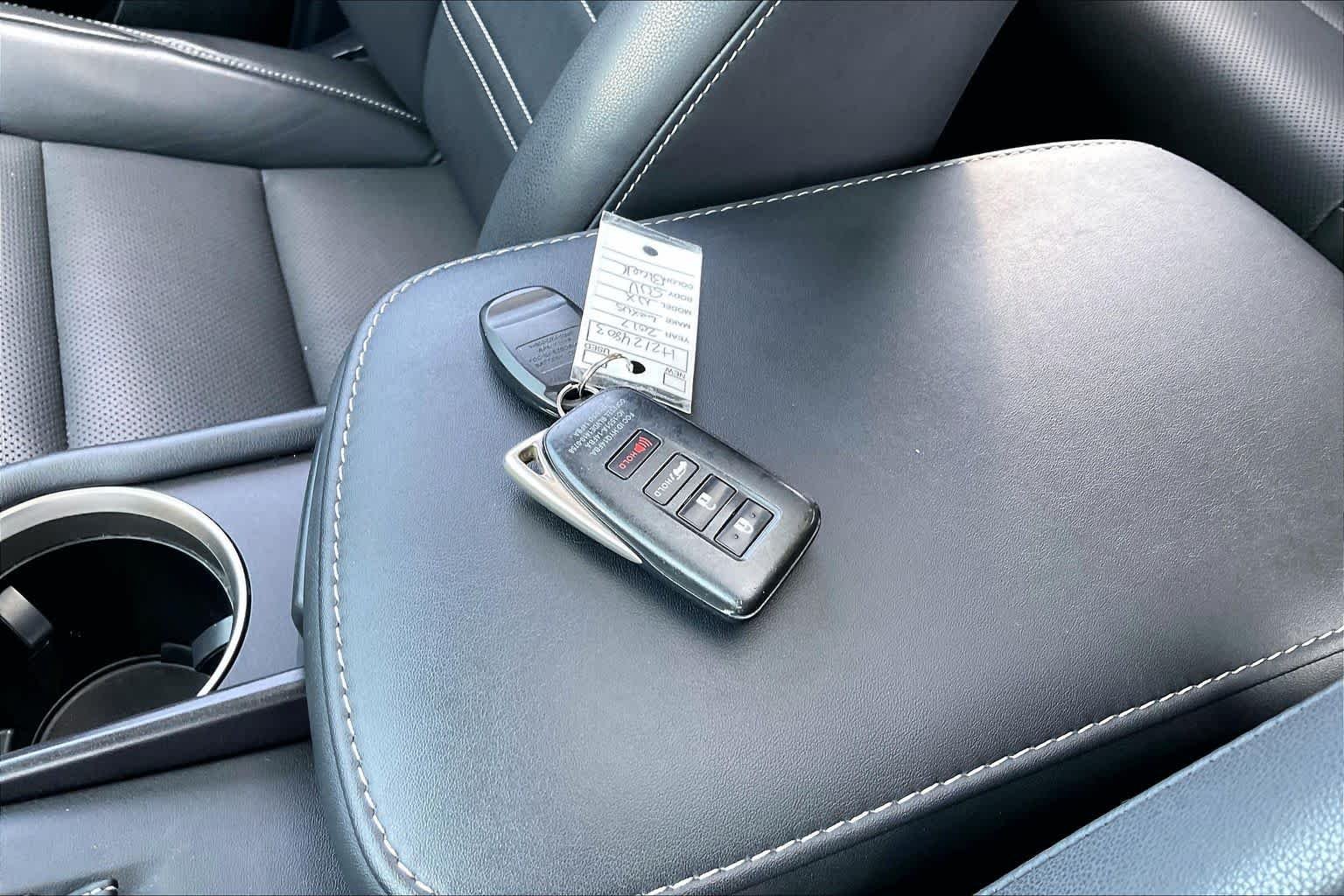 Used 2017 Obsidian Lexus  image 14