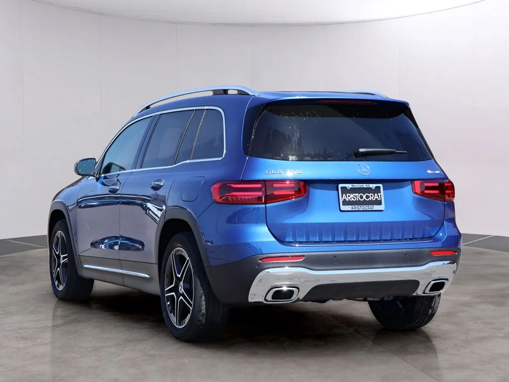 New 2026 Starling Blue Metallic Mercedes-Benz GLB 250 image 5