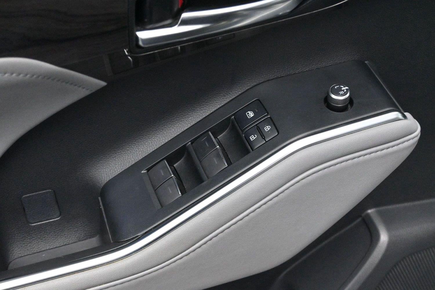 Used 2021 Magnetic Gray Metallic Toyota Limited image 11