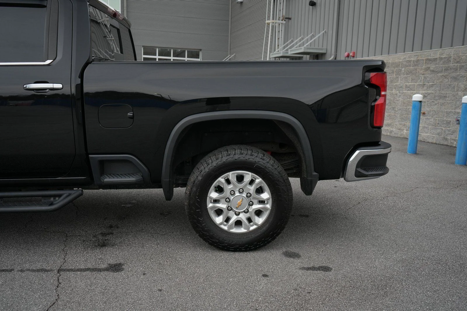 2024 Chevrolet Silverado 2500HD LTZ - Photo 6
