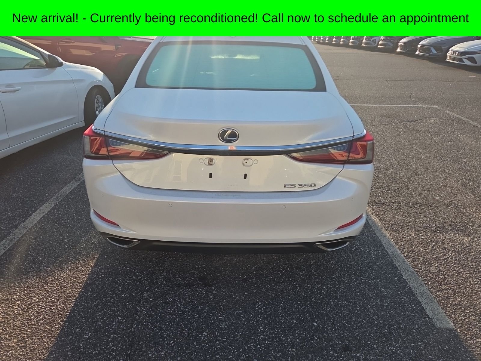 Used 2022 White Pearl Lexus 350 image 5