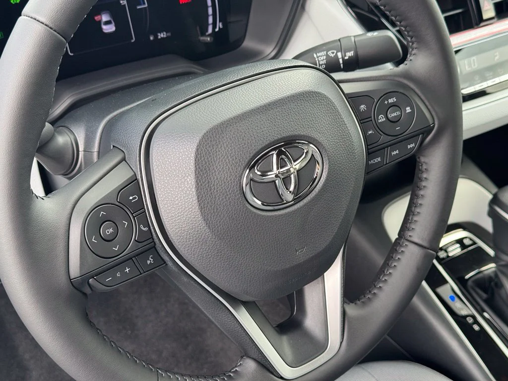 New 2027 Underground Toyota Hybrid SE image 17